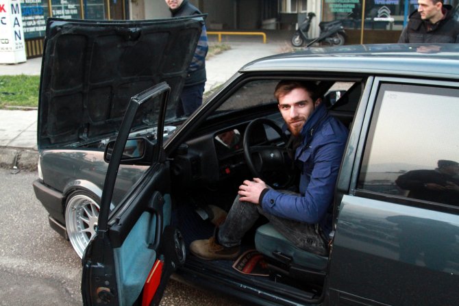 Şahin'e BMW motoru taktı, 240 yapınca yakalandı