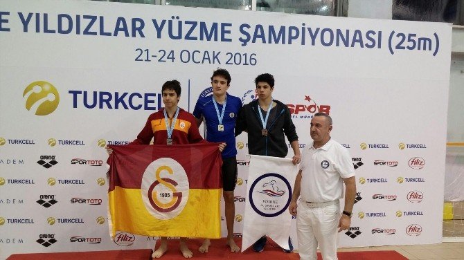 Edirne Su Sporlaru Kulübü, Türkiye Şampiyonası’ndan Madalyalarla Döndü