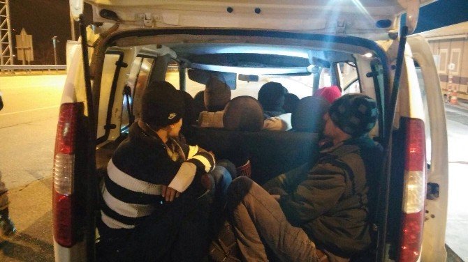 Edirne’de 41 Kaçak Göçmen Yakalandı