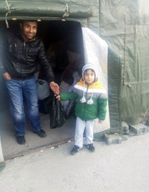 4 Buçuk Yaşındaki Çocuktan Bayır-bucak Türkmenlerine Anlamlı Yardım