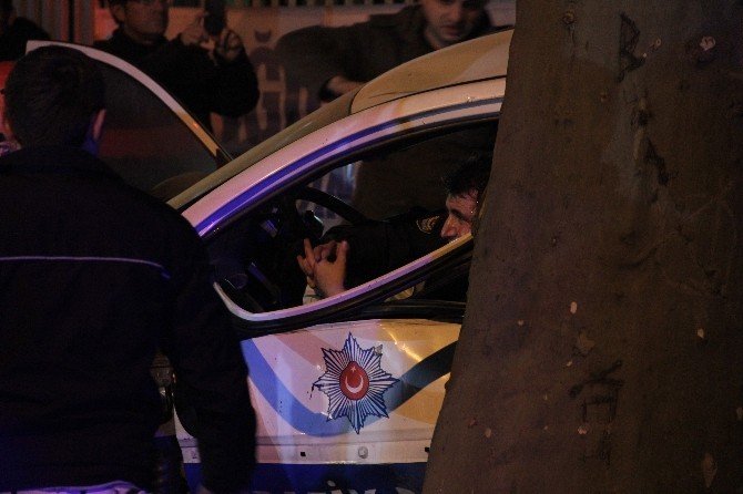 Polis Otosu Lüks Otomobille Kafa Kafaya Çarpıştı:1 Polis Şehit, 1 Polis Yaralı