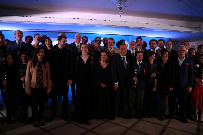 Altın Koza ödül töreninde gazetecilere özgürlük mesajı