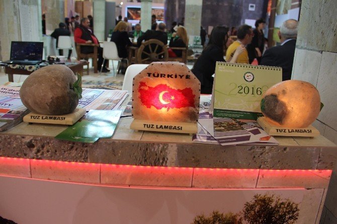 Iğdır Üniversitesi Standına Büyük İlgi