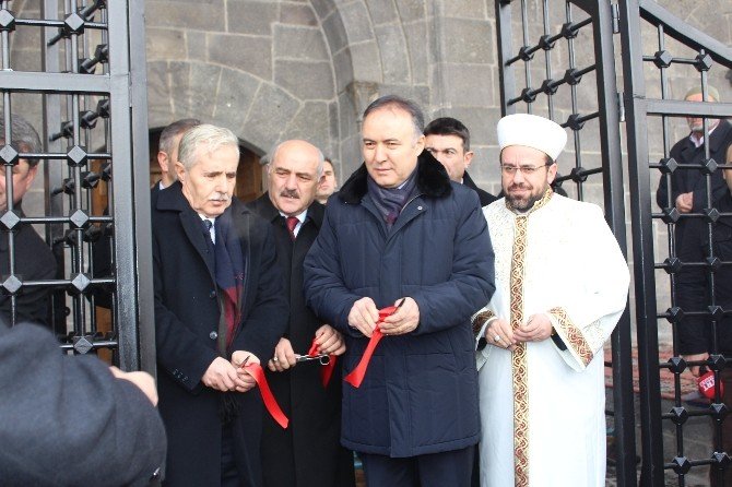 Erzurum Narmanlı Camisi Törenle İbadete Açıldı