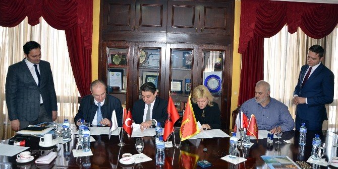 Karadağ’daki Dünya Mirası Osmanlı Hamamı TİKA Tarafından Restore Ediliyor