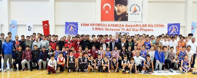 Muratpaşa Basketbol Cup’un Şampiyonu Banvit