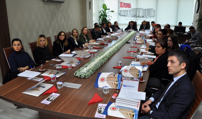 Adana'da ‘Kadına şiddete karşı’ kurumlar arası güç birliği