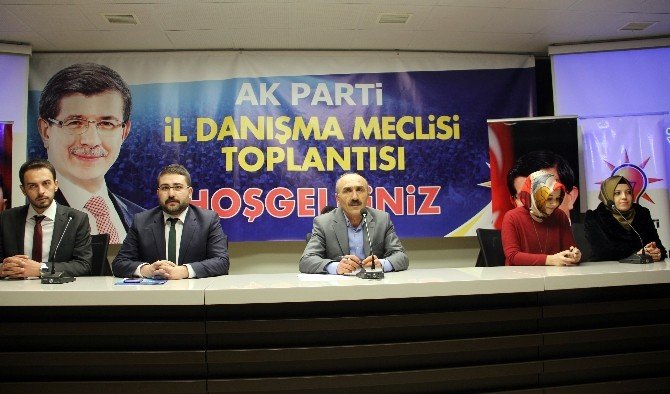 AK Parti Çorum İl Başkanı Bekiroğlu: "Başkanlık Sisteminin Arkasındayız"