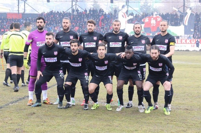 Yozgatspor:4 Nevşehirspor:1