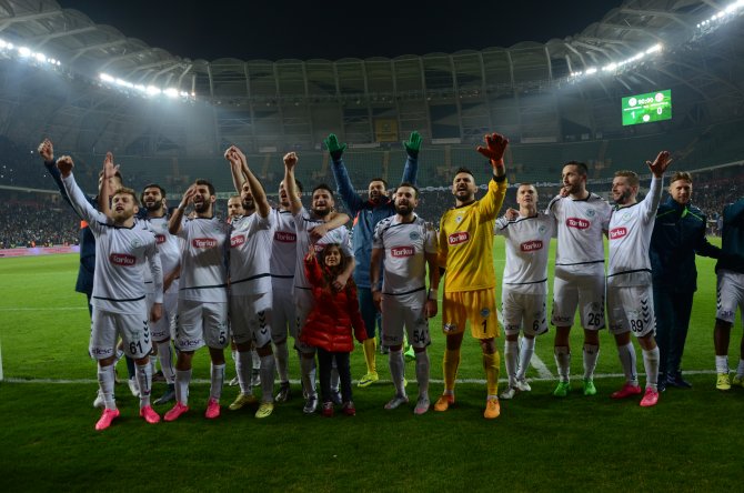 Antalyaspor'u tek golle geçen Torku Konyaspor çeyrek finalde