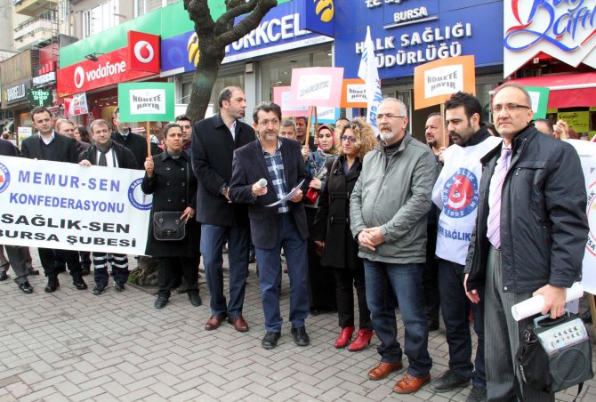 Bursa aile hekimlerinden Mersin’de sözleşmesi feshedilen meslektaşlarına destek