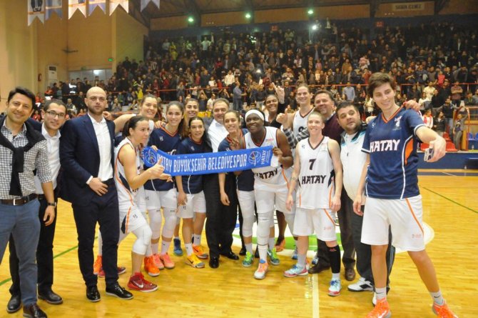 Hatay Büyükşehir Belediyespor’da Galatasaray galibiyetinin sevinci sürüyor
