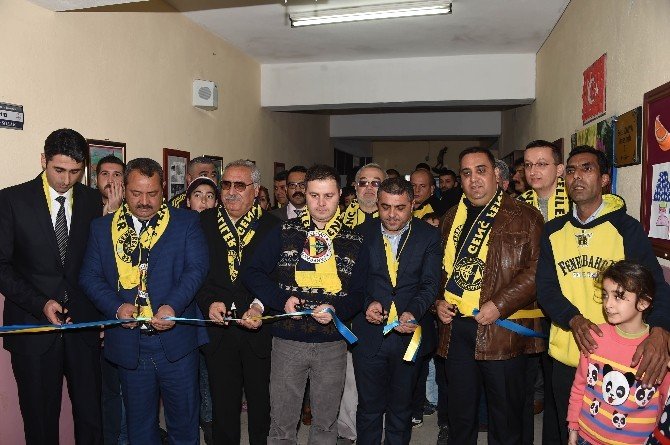 Tarsus Genç Fenerbahçeliler’den Eğitime Destek
