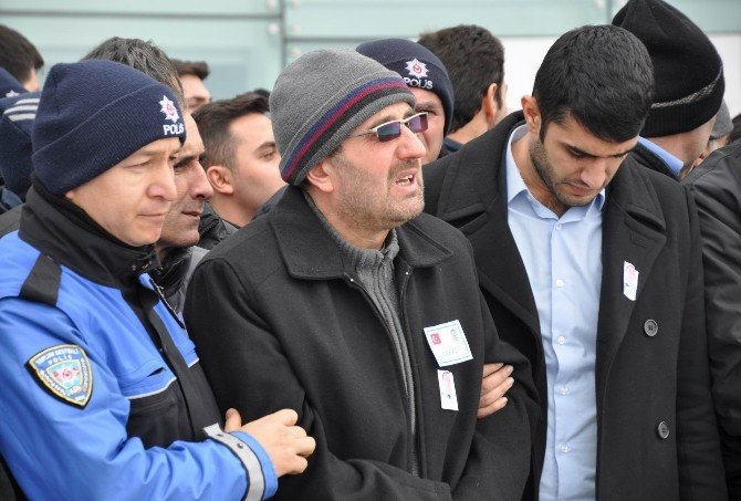 Şehit Polisin Naaşı Memleketi Sivas’a Getirildi