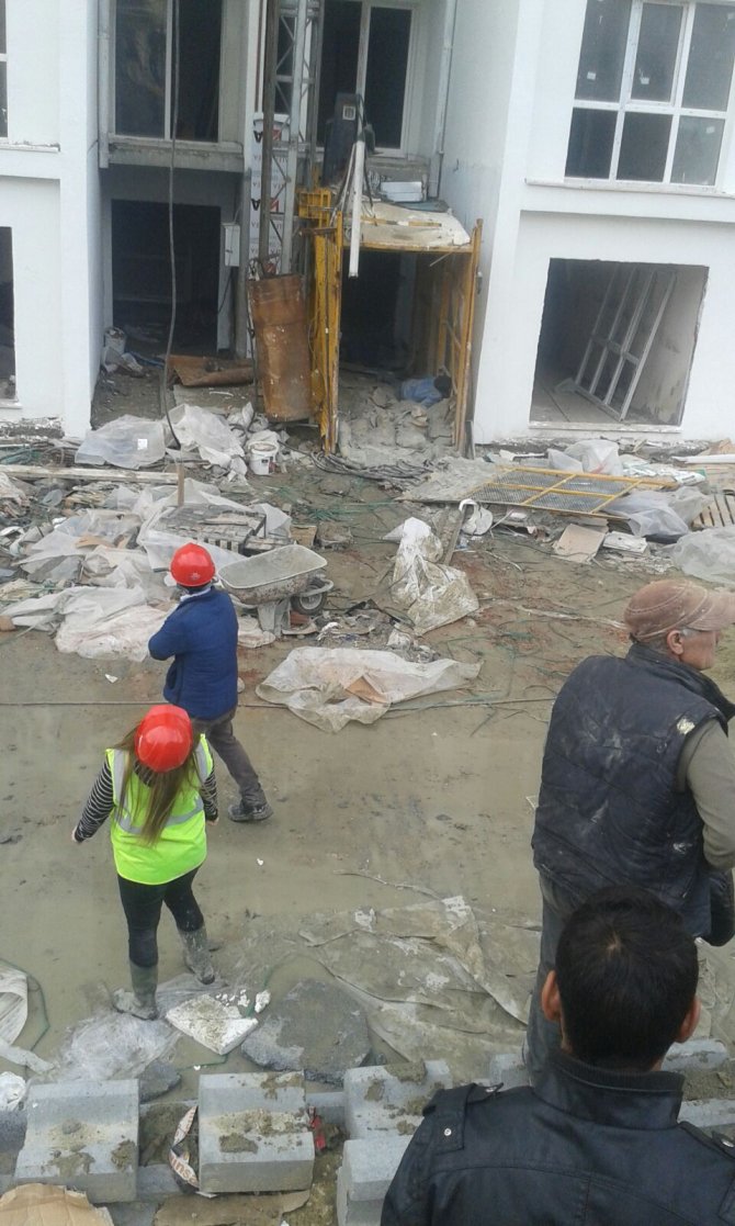 Esenyurt'ta asansör faciası: 3 işçi öldü