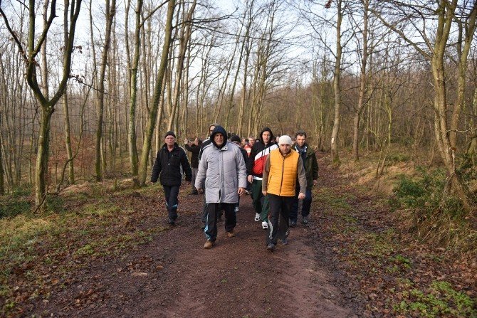 Başkanlar Uzuntarla Tabiat Parkı’nda Yürüdüler