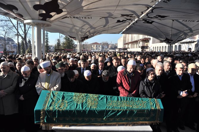 Bediüzzaman'ın talebesi Ahmet Aytimur, son yolculuğuna uğurlandı