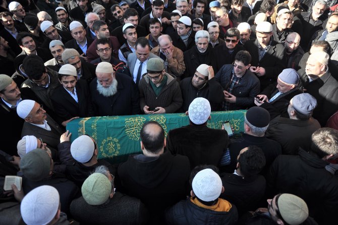 Bediüzzaman'ın talebesi Ahmet Aytimur, son yolculuğuna uğurlandı