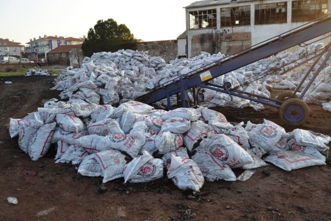 CHP Milletvekili Havutça'nın tarttığı kömür torbaları 10 kg. eksik çıktı