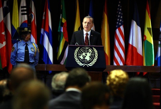 Erdoğan: “Suriye, Rusya Ve İran Birlikte İnsanları Öldürüyor”