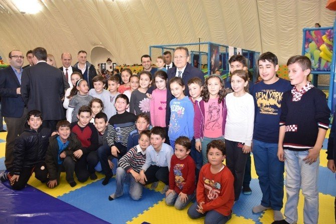 Dursunbey Belediyesi Takdirlik Öğrencileri Ödüllendirdi