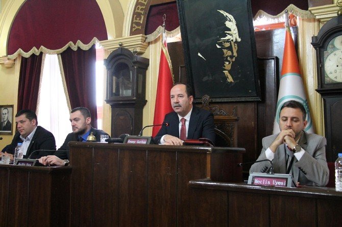 Edirne Belediyesi Şubat Ayı Olağan Meclisi Buruk Geçti