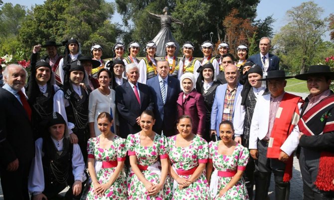 Cumhurbaşkanı Erdoğan, Vitacura Türkiye Parkı’nı açtı