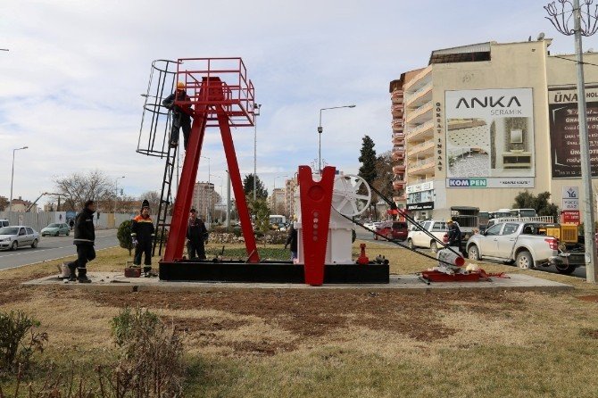 DSİ Kavşağına Petrol Pompası Yerleştirildi