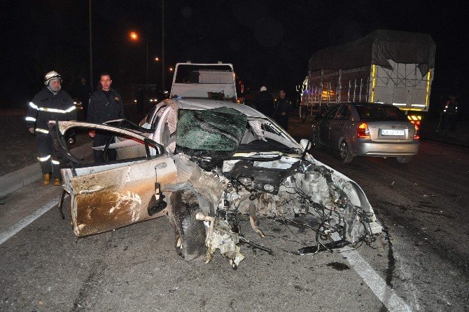 Eskişehir’de Trafik Kazası: 3 Ölü, 5 Yaralı