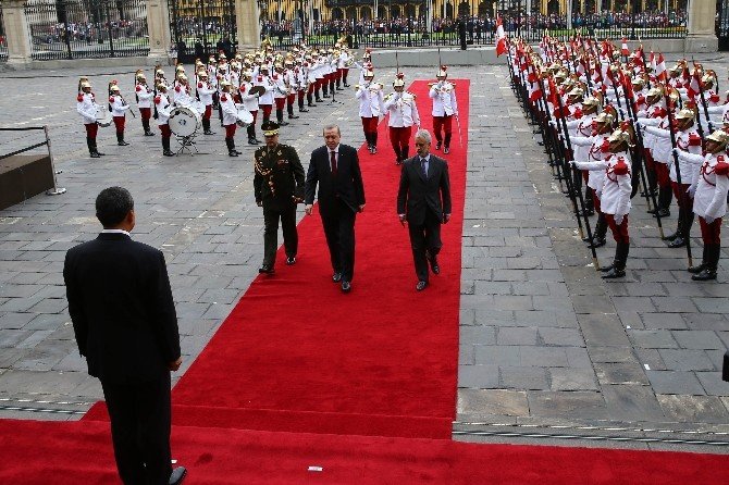 İlk Kez Bir Türkiye Cumhuriyeti Cumhurbaşkanı Peru’yu Ziyaret Etti