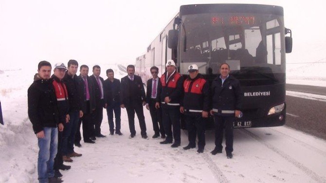 Özalp Ve Saray’da Otobüs Seferleri Başladı