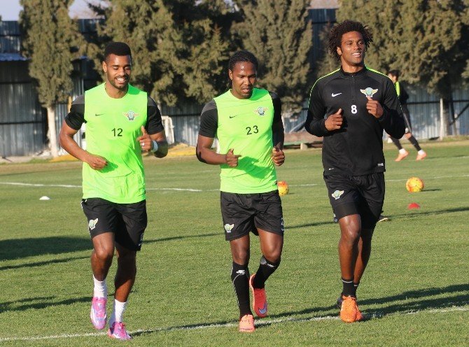 Cihat Arslan: "Kupada Kazanmak İstiyoruz"