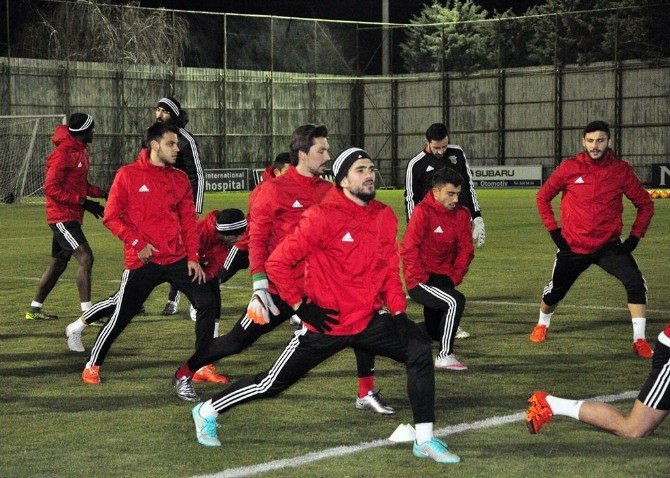 Gaziantepspor’da Yeni Transferler Antrenmana Çıktı