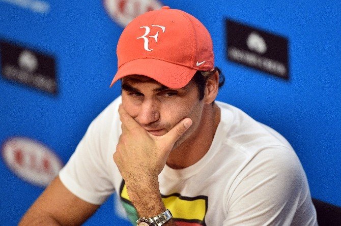 Roger Federer Kortlardan 1 Ay Uzak Kalacak