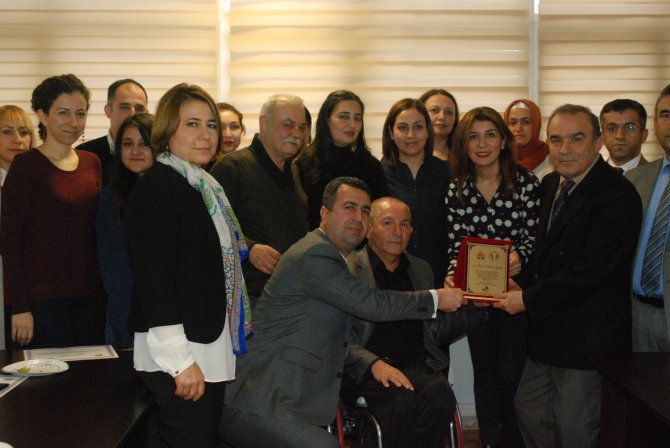 Adana'da kamu çalışanlarına işaret dili eğitimi