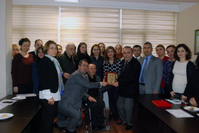 Adana'da kamu çalışanlarına işaret dili eğitimi