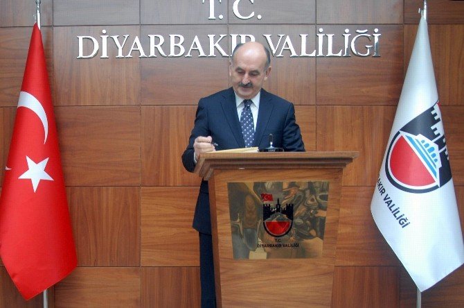 Sağlık Bakanı Müezzinoğlu Diyarbakır’da