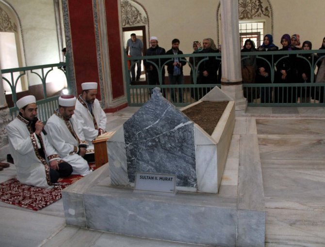 Sultan Murad’ın 5 asırlık vasiyeti hatim duasıyla tamamlandı