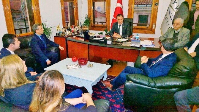 CHP İl Yönetiminden Başkan Gençer’e Ziyaret