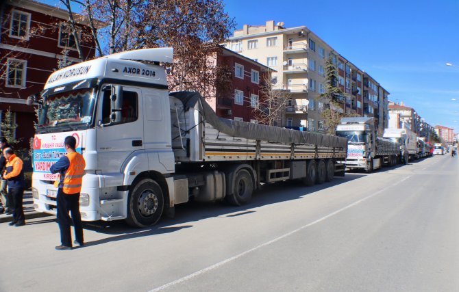 Bayırbucak Türkmenleri'ne 7 yardım TIR'ı Kırşehir'den yola çıktı