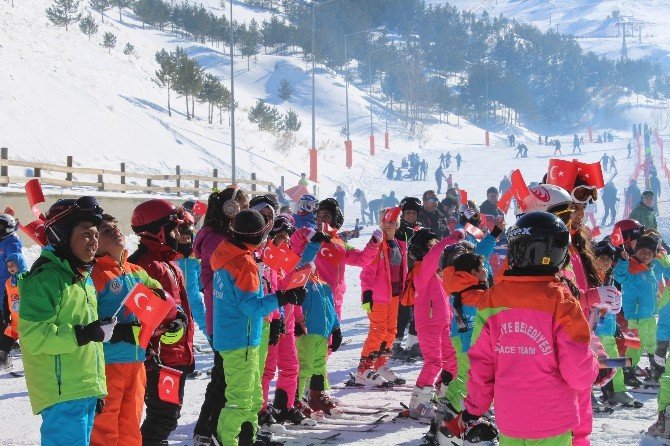 Sömestr Tatilinde Kayak Öğrenen Minik Öğrenciler Sertifikalarını Aldı