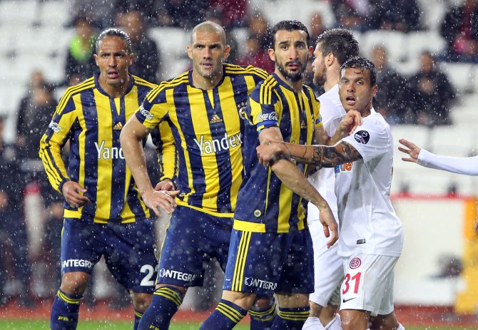 Antalyaspor: 4 - Fenerbahçe: 2