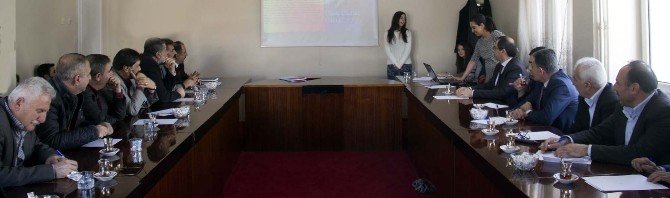 Bitlis Belediyesi ’Çocuk Meclisi Yönetmenliği’ni Onayladı
