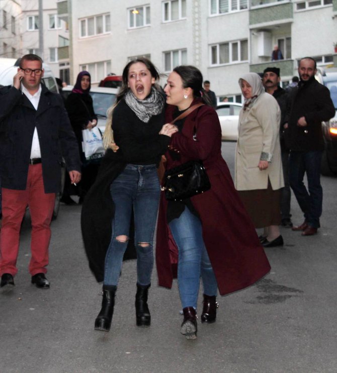 Trabzon genç astsubayın şehadetine ağlıyor