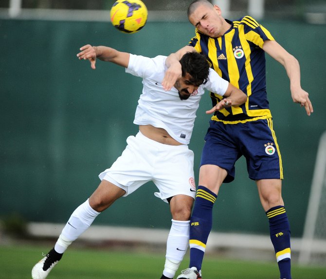 Fenerbahçe'den Antalyaspor'a yarım düzine gol