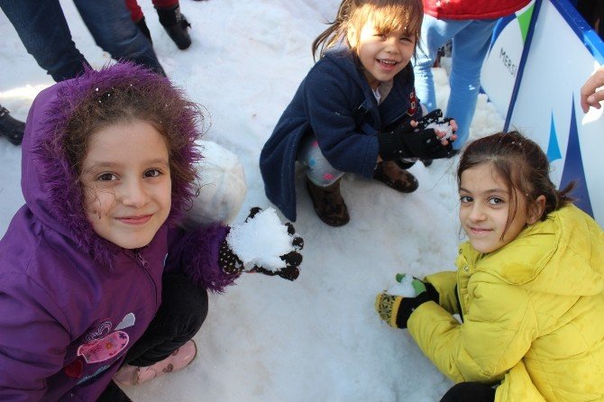 Mersin’de Kar Festivali Başladı
