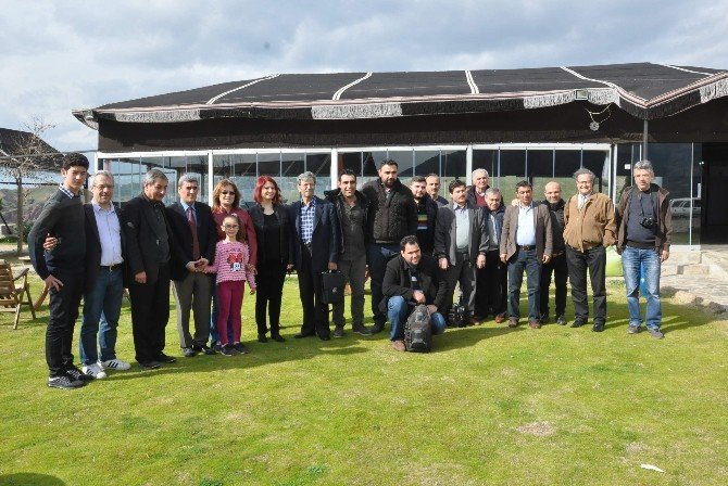 Bu Mekan, Aydın Manzarasında Van İle Efelerin Damak Tadını Birleştirdi