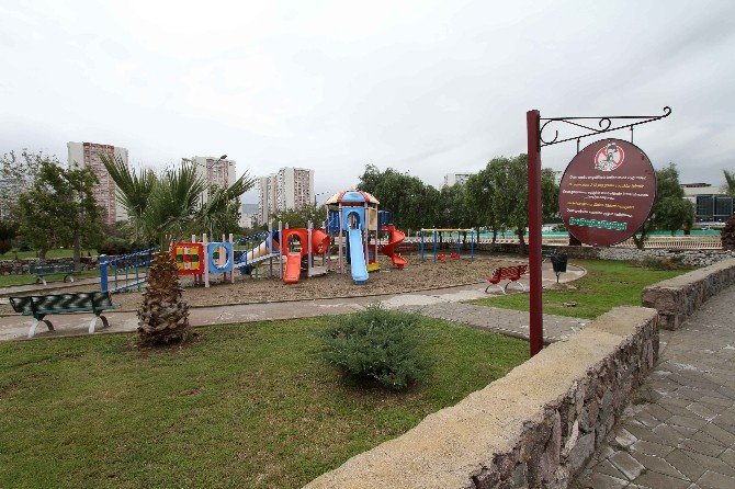 Karşıyaka’nın Parkları Yenileniyor