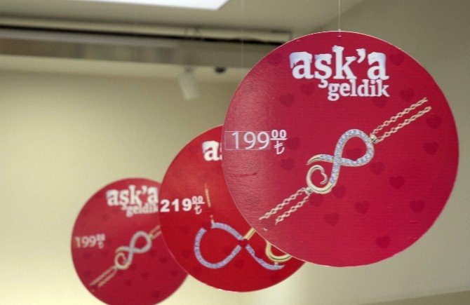 Aşk-ı Şehir’de Sevgililer Günü Hazırlıkları Başladı