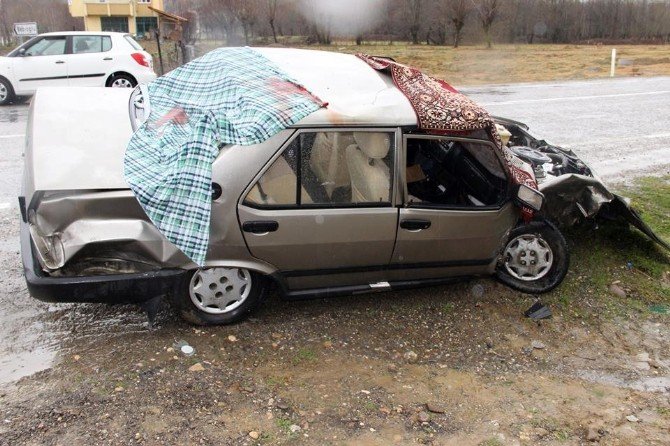 Çaycuma’da Trafik Kazası: 3 Yaralı